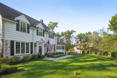 30 Wildwood Ln, Summit, NJ 07901 photo 3