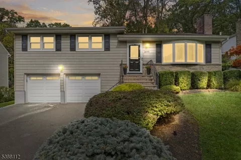2689 Sky Top Dr, Mountainside, NJ 07092