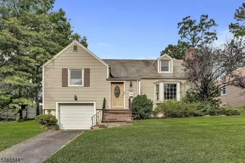 345 La Grande Ave, Fanwood, NJ 07023