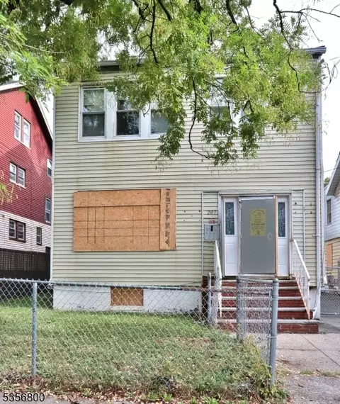 207-209 Hansbury Ave, Newark, NJ 07112