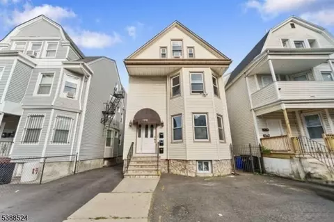 176 N 16th St, East Orange, NJ 07017