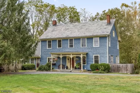 12 Jones Ln, Hardwick Twp, NJ 07825