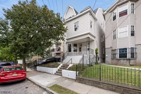 133 Seymour Ave, Newark, NJ 07108