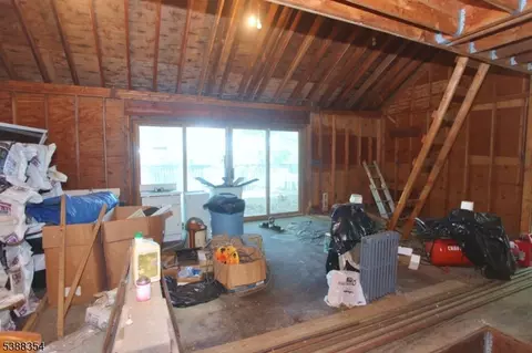 6 Halsey Is, Lake Hopatcong, NJ 07849 photo 11