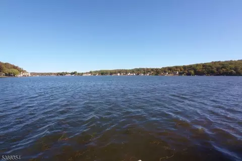 6 Halsey Is, Lake Hopatcong, NJ 07849 photo 16