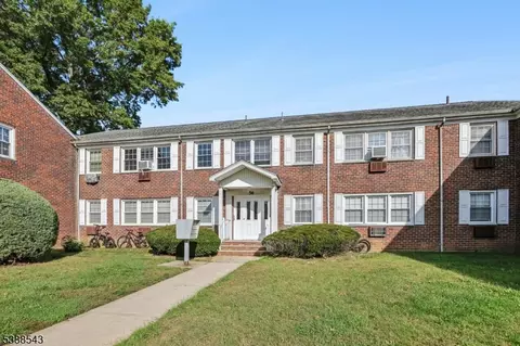 56 Stonehurst Blvd # C, Freehold, NJ 07728