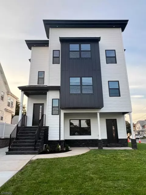 747 Rahway Ave, Elizabeth, NJ 07202