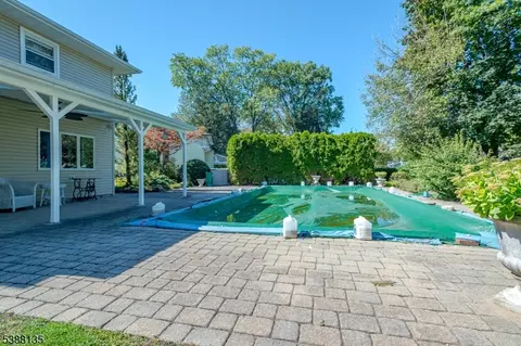 27 Shearn Dr, Middlesex, NJ 08846 photo 22