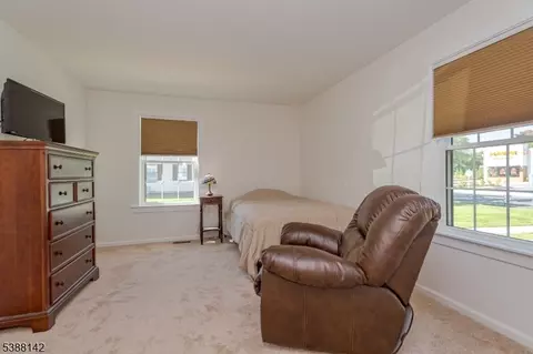 25 Foxhall #25, Middlesex, NJ 08846 photo 16