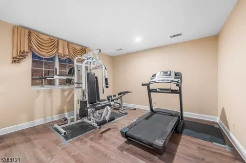 118 Hoover Dr, Cresskill, NJ 07626 photo 45