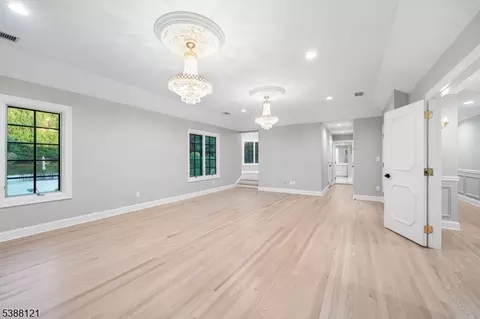 118 Hoover Dr, Cresskill, NJ 07626 photo 33