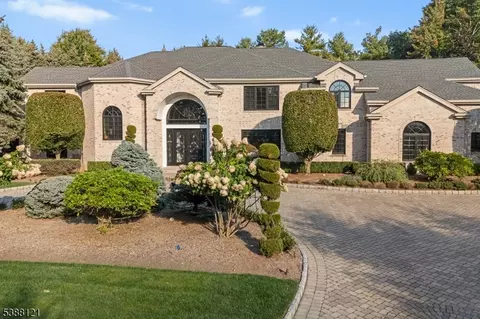 118 Hoover Dr, Cresskill, NJ 07626 photo 4