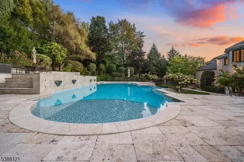 118 Hoover Dr, Cresskill, NJ 07626 photo 49