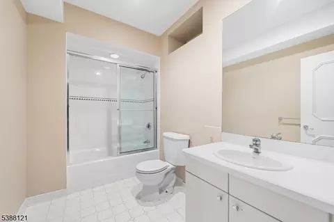 118 Hoover Dr, Cresskill, NJ 07626 photo 44