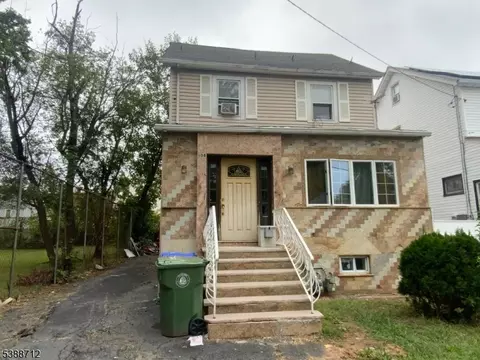 108 W 18th St, Linden, NJ 07036