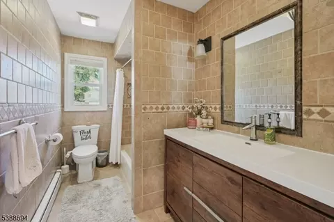 7 Wanda Ave, Wayne, NJ 07470 photo 20