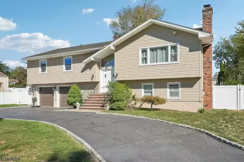 7 Wanda Ave, Wayne, NJ 07470 photo 3