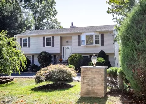 159 Ball Ave, Parsippany, NJ 07054