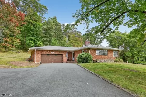 532 Drakestown Rd, Flanders, NJ 07836