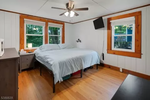 Bedroom - 7 Hilltop Trl, Sparta, NJ 07871 photo 1 of 6