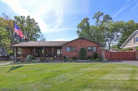 75 Highland Rd, Colonia, NJ 07067