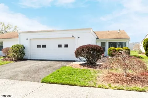 36 Haddon Rd # C, Monroe Township, NJ 08831