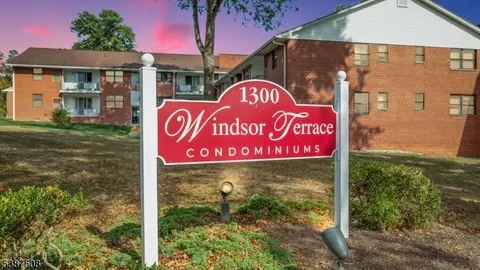 1300 Rock Avenue D6 #6, North Plainfield, NJ 07060