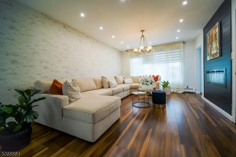 Living - 26 Norwood St, Haledon, NJ 07508 photo 2 of 2