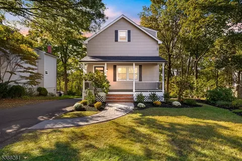 355 Elm St, Stirling, NJ 07980