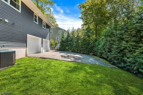 192 Mohawk Trl, Wayne, NJ 07470 photo 37