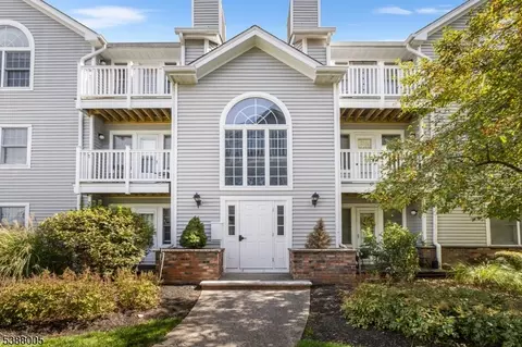 71 Genoble Rd #71, Montville, NJ 07045
