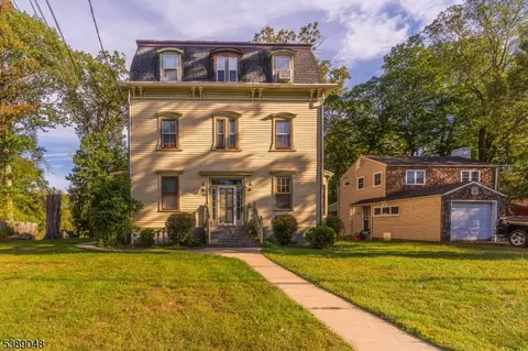 421 Tappan Ave, North Plainfield, NJ 07063