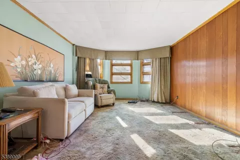 36 6th St, Harrison, NJ 07029 photo 24