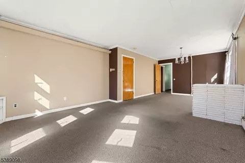 36 6th St, Harrison, NJ 07029 photo 7