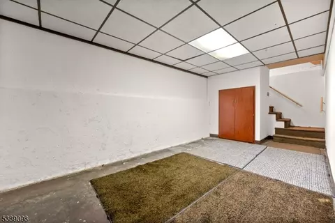 36 6th St, Harrison, NJ 07029 photo 35