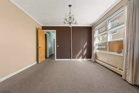 36 6th St, Harrison, NJ 07029 photo 9