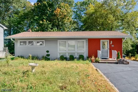 53 White Meadow Rd, Rockaway, NJ 07866