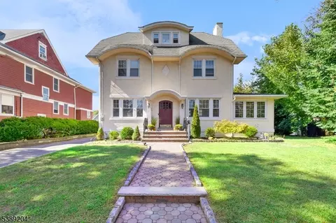 86 Wheaton Pl, Rutherford, NJ 07070