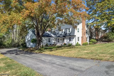 63 Bald Eagle Rd, Hackettstown, NJ 07840 photo 2