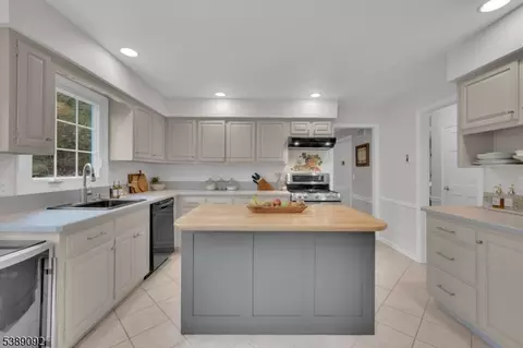 63 Bald Eagle Rd, Hackettstown, NJ 07840 photo 16