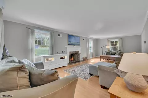 63 Bald Eagle Rd, Hackettstown, NJ 07840 photo 9