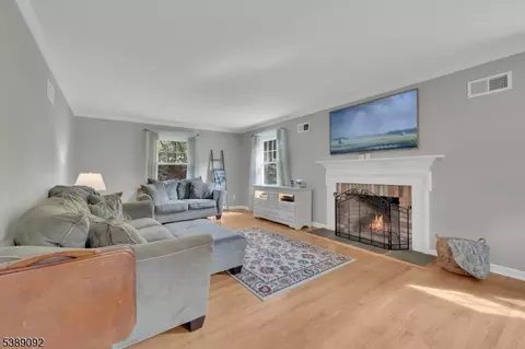 63 Bald Eagle Rd, Hackettstown, NJ 07840 photo 8