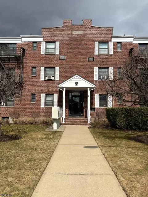 241 E Main St #1D, Bergenfield, NJ 07621