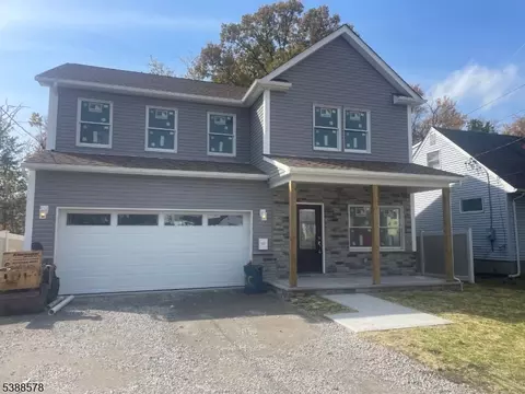 44 Knollwood Rd, Totowa, NJ 07512