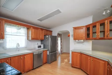 Kitchen - 3 Post Rd, Belvidere, NJ 07823 photo 2 of 2