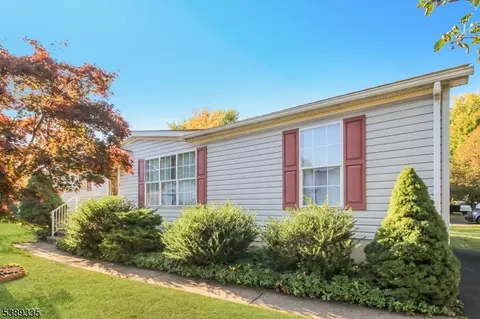 Exterior - 3 Post Rd, Belvidere, NJ 07823 photo 2 of 2