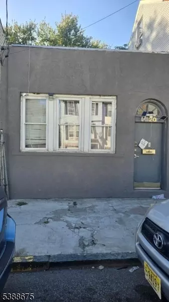 120 Madison St, Paterson, NJ 07501