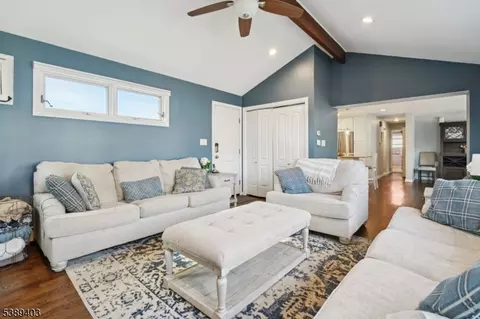 44 Gless Ave, Nutley, NJ 07110 photo 6