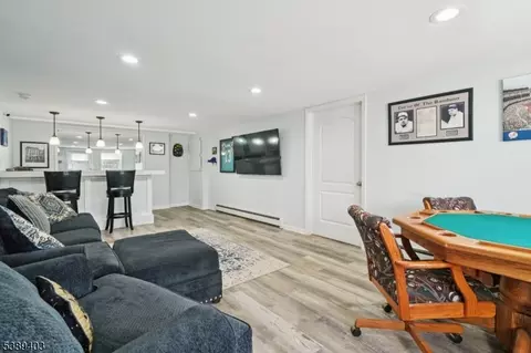44 Gless Ave, Nutley, NJ 07110 photo 20