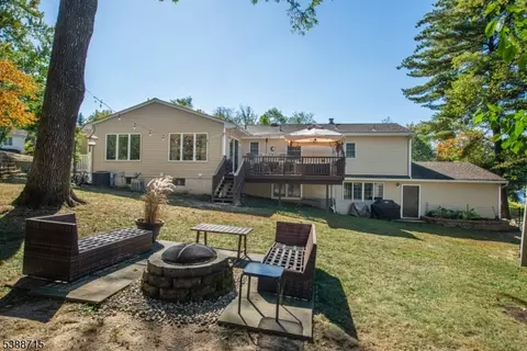 38 Stirling Ln, Wayne, NJ 07470 photo 30